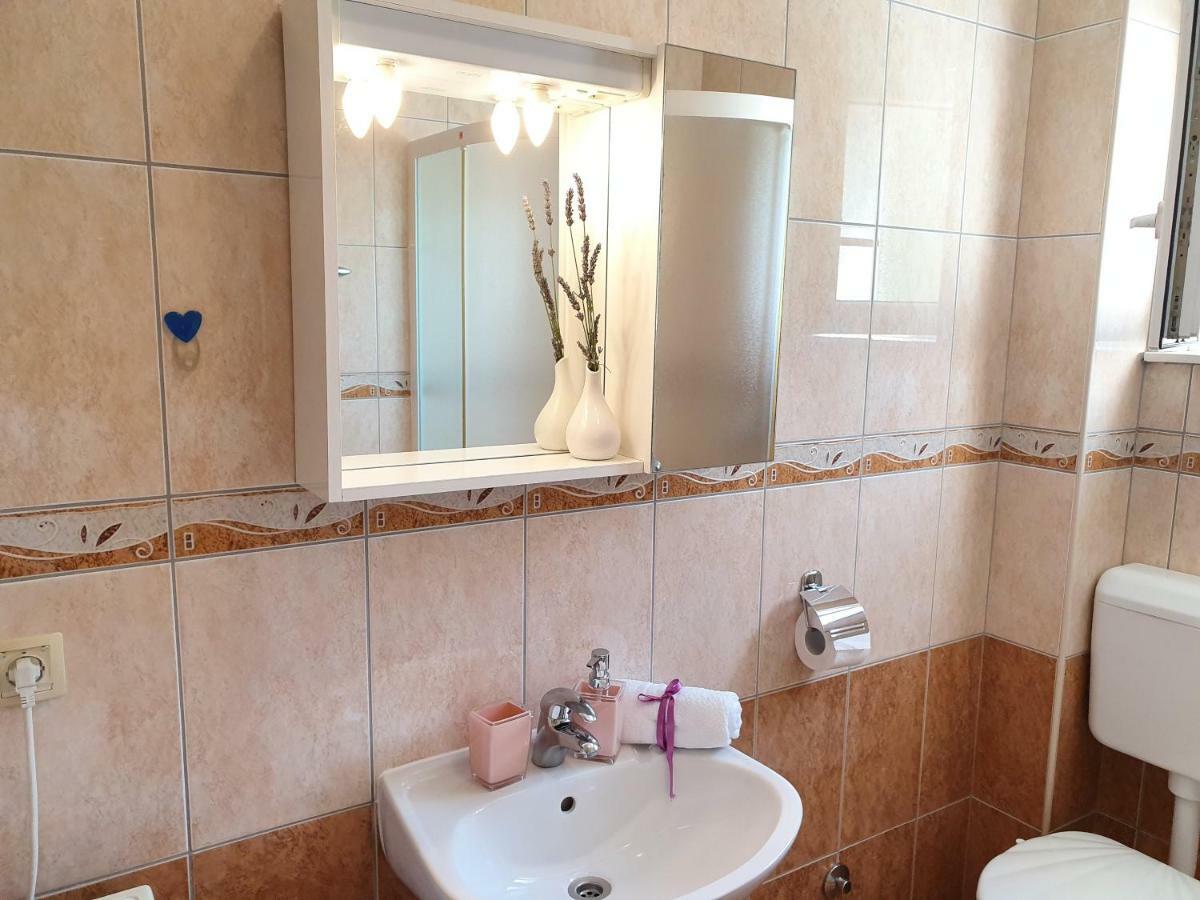 טרוגיר Apartment Tihana מראה חיצוני תמונה