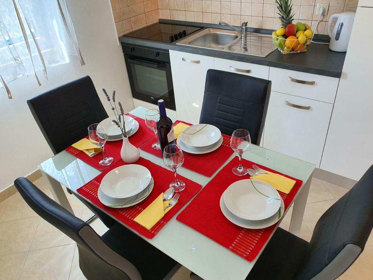 טרוגיר Apartment Tihana מראה חיצוני תמונה